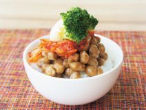 ブロッコリーキムチ納豆ご飯