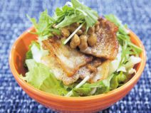 豚肉と納豆のグリーンサラダ