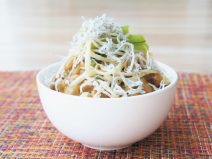 小松菜とちりめん納豆ご飯