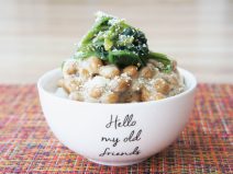 ほうれん草胡麻和え納豆チーズご飯