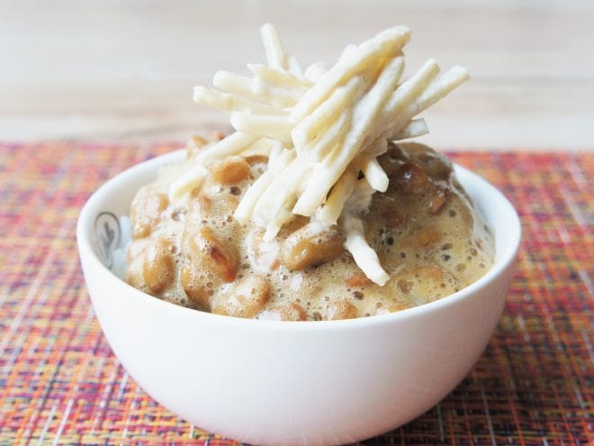 ごぼうサラダ納豆ご飯