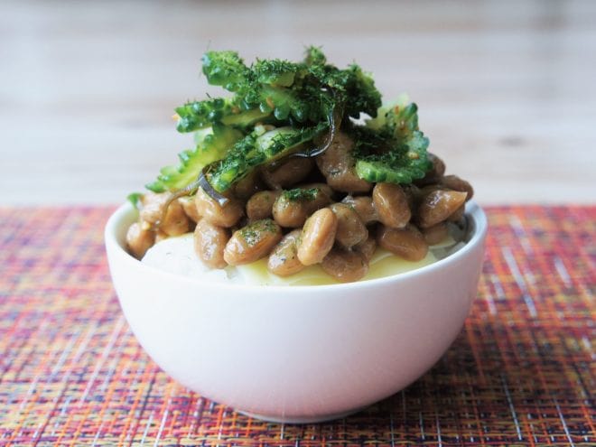 浅漬けゴーヤとチーズの納豆ご飯