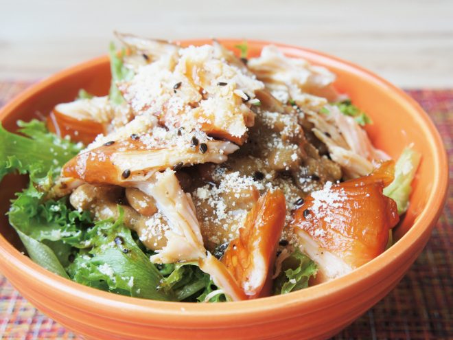 スモークささみ納豆チーズサラダ