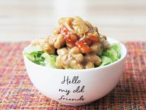 サラダとタコキムチなめ茸納豆ご飯