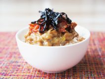 昆布キムチとオリーブオイルかけ納豆ご飯
