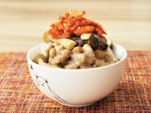 バター醤油きのこのキムチ納豆ご飯