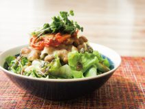 塩昆布キムチ納豆おろしブロッコリースプラウトサラダ