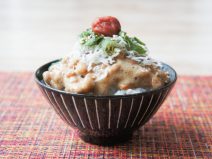 青しそ梅じゃこ納豆麦ご飯