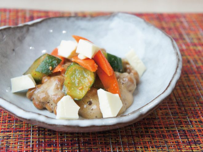 モッツァレラチーズ納豆きゅうりのキムチ和え