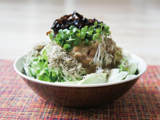 とろろしそ昆布納豆ブロッコリースプラウトサラダ