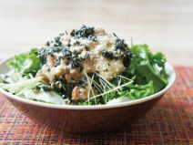 わかめチーズオリーブ納豆ブロッコリースプラウトサラダ