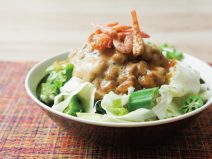 焼きえび納豆おくらサラダ