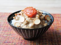 スモークチーズ明太子納豆麦ごはん