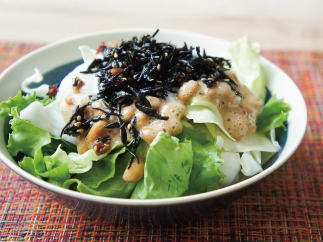 温玉梅ひじき納豆サラダ