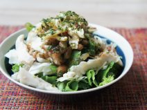 あおさメンマ納豆ささみサラダ
