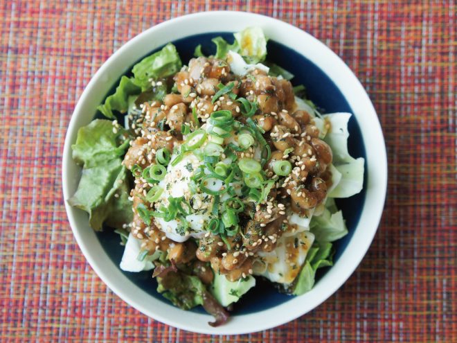 ネギごま温泉卵わさび納豆サラダ