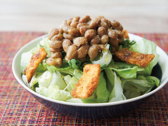 オリーブスパイス納豆ソースカツサラダ