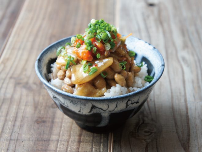 つぶ貝チャンジャ松前漬け納豆麦ごはん