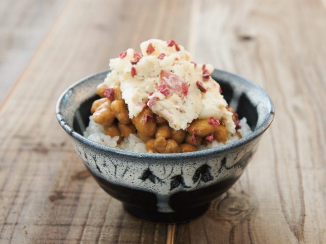 ベーコンポテトサラダ梅納豆麦ごはん