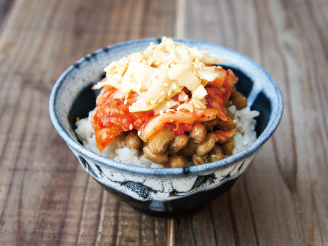 穂先メンマキムチ納豆麦ごはん