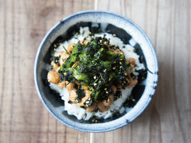 わさび高菜わかめ納豆麦ごはん
