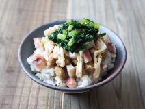 焼きイカ大根菜納豆麦ごはん