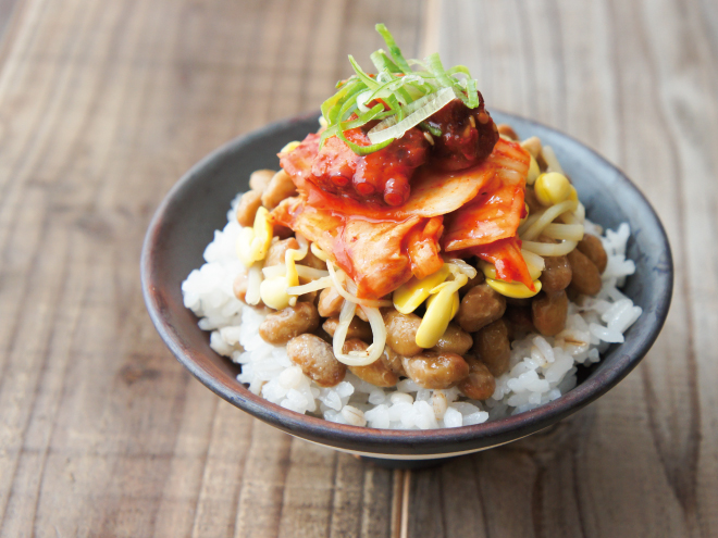 ナムルねぎ納豆タコキムチ麦ごはん