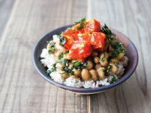 クリームチーズキムチ納豆十六雑穀ごはん