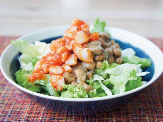 簡単納豆レシピ｜つぶ貝チャンジャ納豆サラダ