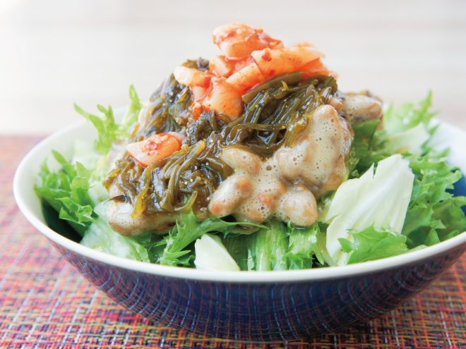 簡単納豆レシピ｜めかぶ納豆つぶ貝チャンジャサラダ