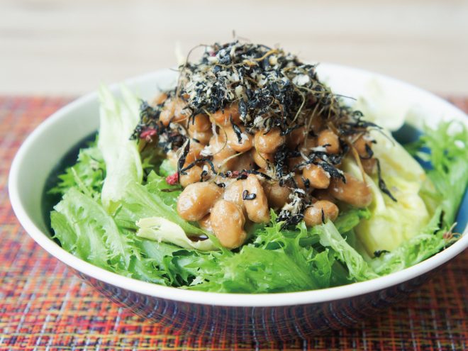 簡単納豆レシピ｜たらひじきこんぶ納豆サラダ