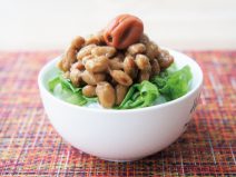 梅サラダ納豆ご飯