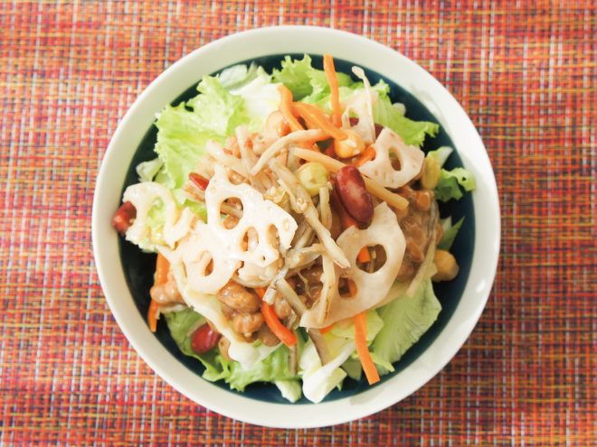 納豆れんこん彩りサラダ