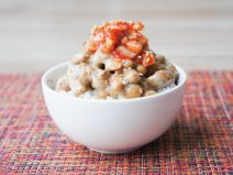 つぶ貝チャンジャごま納豆ご飯