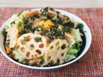 韓国のり卵納豆れんこんのきんぴらサラダ