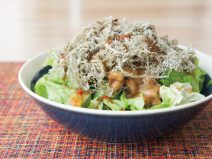 磯のりとろろ納豆トマトサラダ