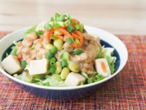 彩り高野とうふ納豆ねぎオニオンサラダ