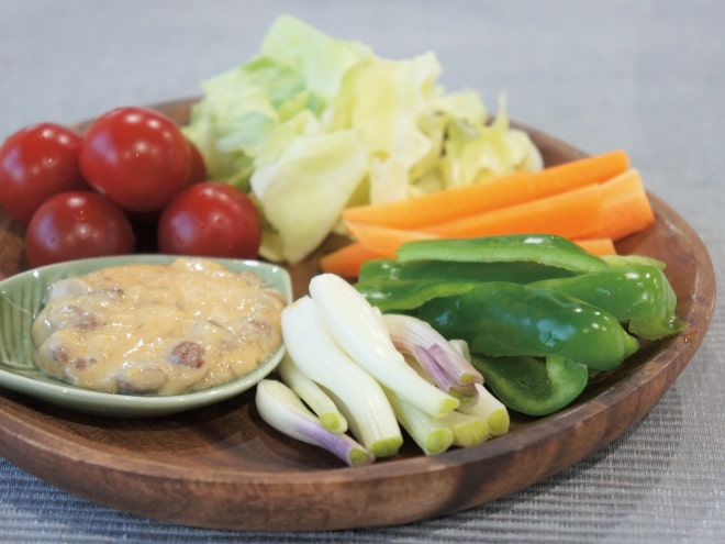 納豆味噌アンチョビディップ