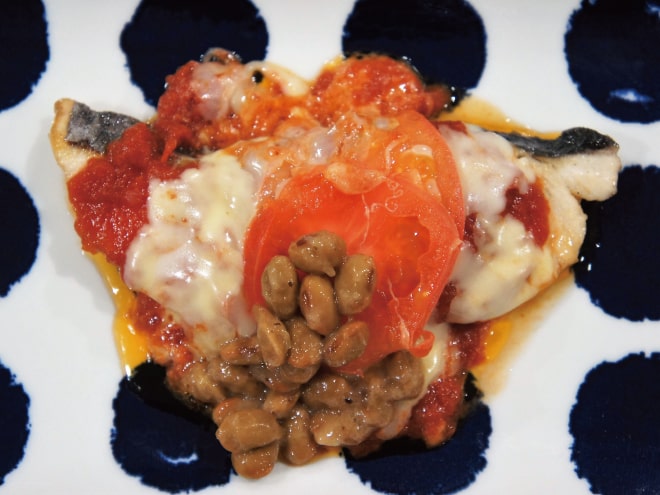 さわらと納豆トマトチーズソース