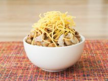 炭火焼鶏スパイス錦糸卵納豆ご飯