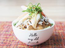 カニカマしらすネギ納豆ご飯