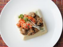 つぶ貝チャンジャ納豆ブロッコリースプラウトえだまめ豆腐