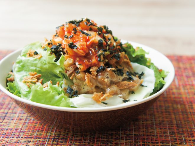 くらげキムチ納豆フライドオニオンわかめサラダ