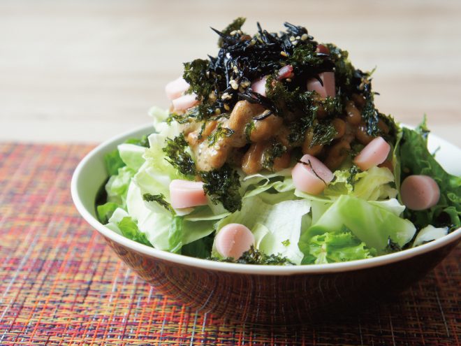 のり梅ひじき納豆ソーセージサラダ