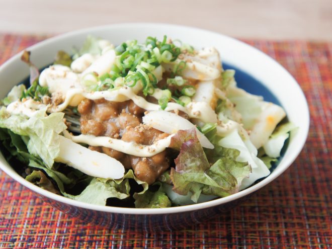 チーズ笹かまネギごま納豆マヨサラダ