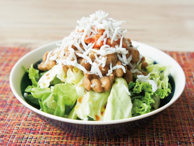 簡単納豆レシピ｜しらす納豆つぶ貝サラダ