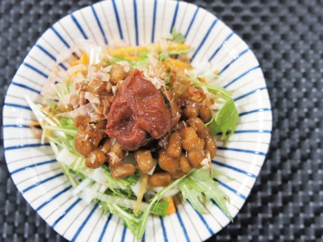 水菜と大根納豆の梅サラダ