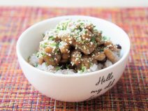 赤飯チーズ納豆ご飯