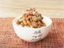 チーズたこキムチ納豆ご飯