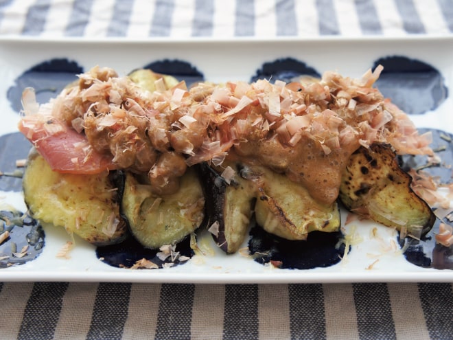 納豆とチーズ焼きナス